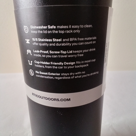 RTIC 20 OZ Stainless Steel Insulated Water Bottle Leak-Proof Lid Matte Black NEW - Picture 4 of 10